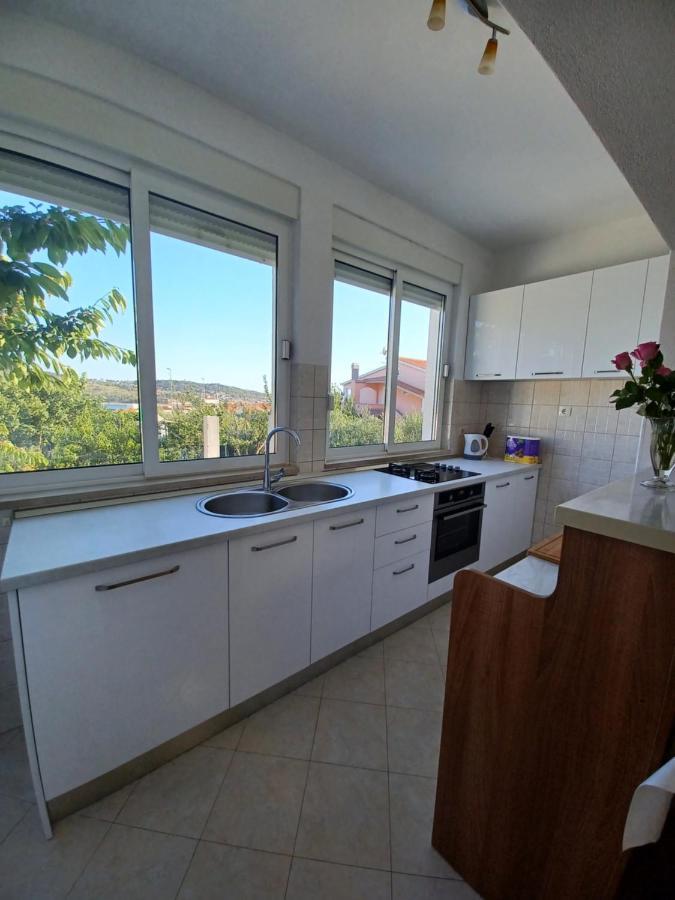 Apartment Mira Trogir Zewnętrze zdjęcie