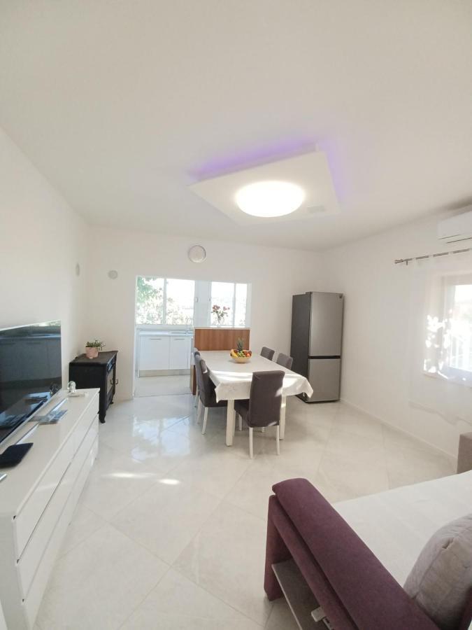 Apartment Mira Trogir Zewnętrze zdjęcie