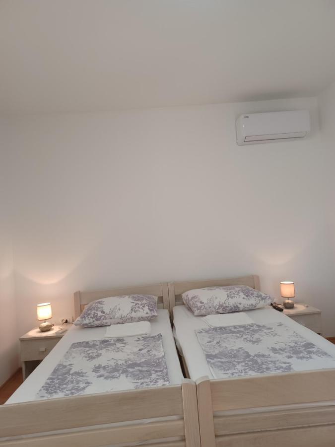 Apartment Mira Trogir Zewnętrze zdjęcie
