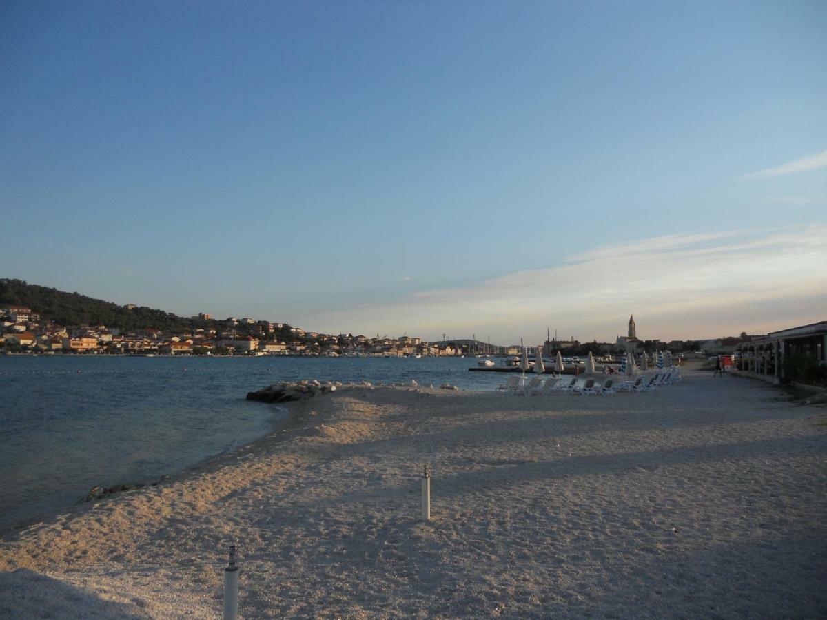 Apartment Mira Trogir Zewnętrze zdjęcie